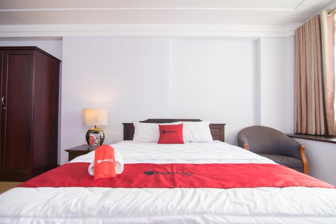Khách sạn Reddoorz Near Hoa Lu Stadium TP. Hồ Chí Minh